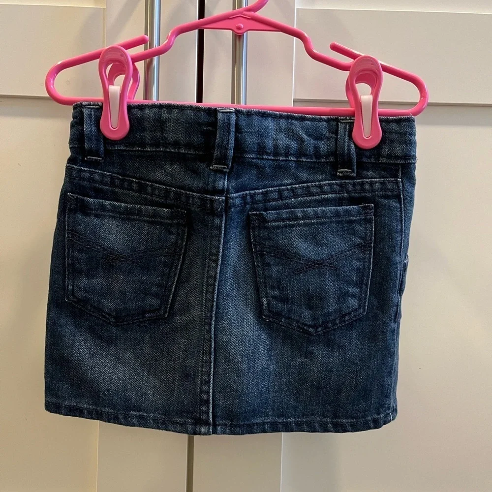 Gap 1969 size 5 denim skirt